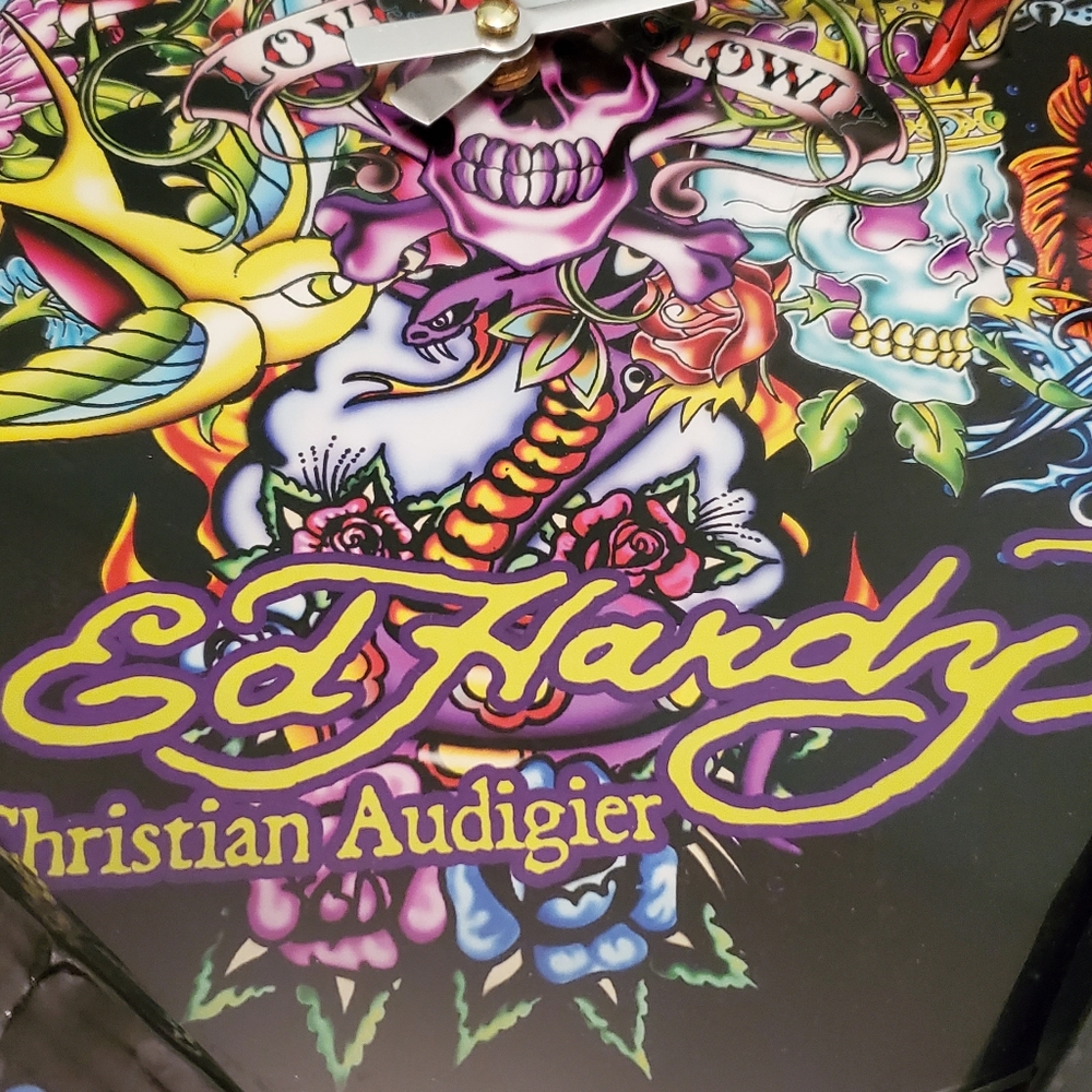 Ed hardy clock